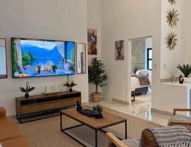 One-Bedroom Villa