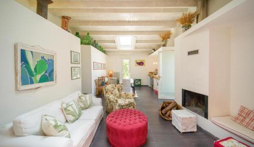 Three-Bedroom Holiday Home 