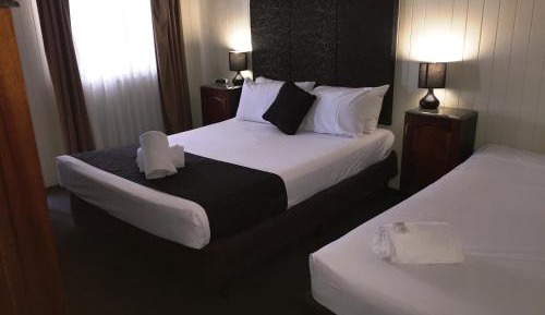 Standard Queen or Twin Room - Not Pet Friendly