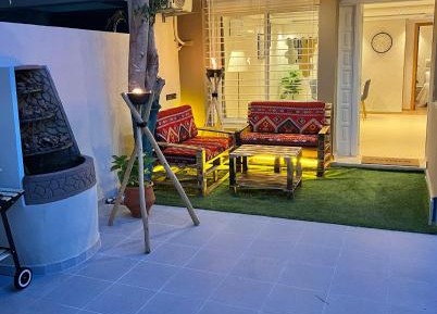 Two-Bedroom Apartment with Terrace and Sea View