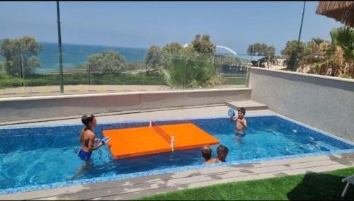 Villa - Beach Front