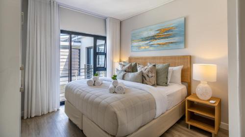 Two Bed Pool View Delux 307