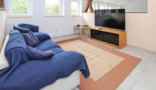 Seven-Bedroom Holiday Home