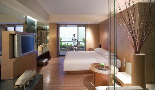 King Room with Terrace and Harbor View Plateau