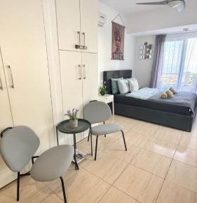 Studio Apartment with Sea View