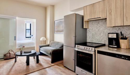 One-Bedroom Apartment with Queen Bed