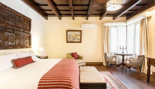 Superior King Room
