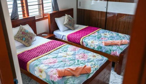 Two-Bedroom Deluxe Apartment