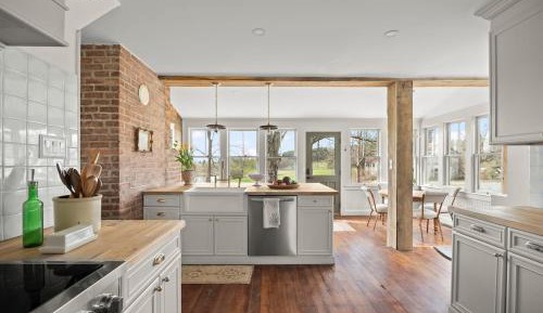 Six-Bedroom House