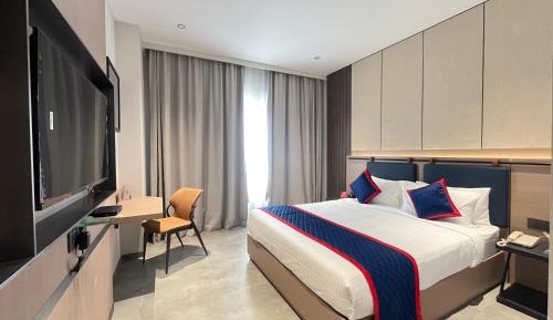 Deluxe Queen Room