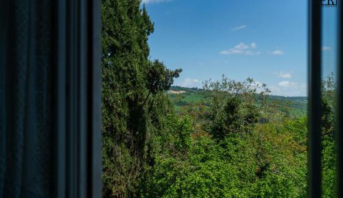 Apartment with Garden View