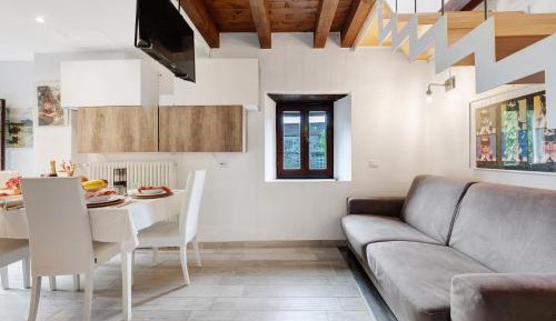 Superior One-Bedroom Apartment with Balcony