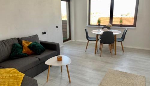 Family Two-Bedroom Apartment with View