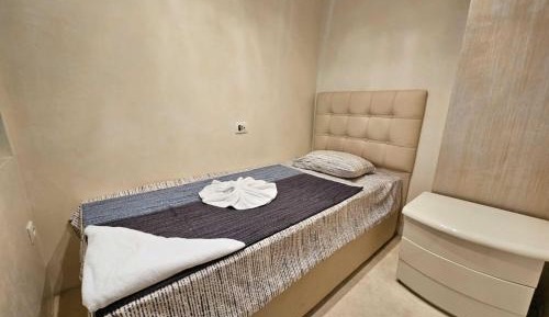 One-Bedroom Apartment with Balcony