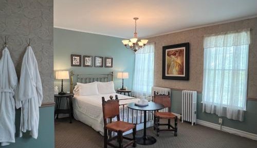 Superior Queen Room