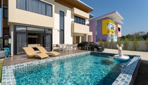 Villa with Private Pool