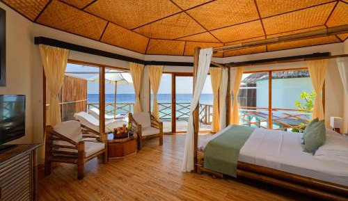 Semi Water Bungalow
