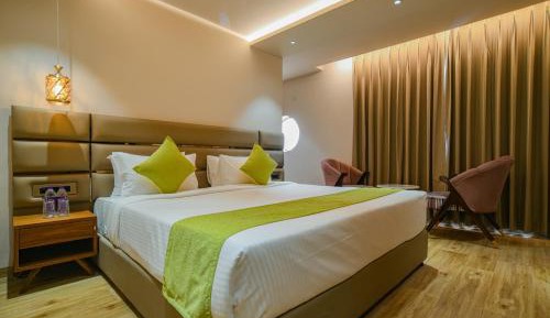 Superior King Room
