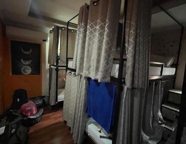 Bed in 6-Bed Mixed Dormitory Room