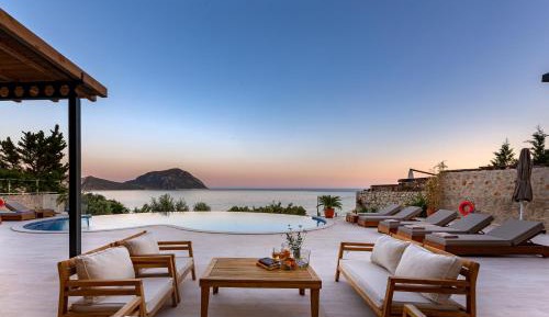Villa - Beach Front