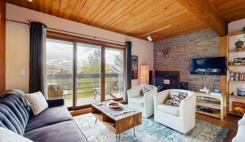 Two Bedroom Apartment 