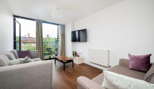 Two-Bedroom Apartment with Balcony