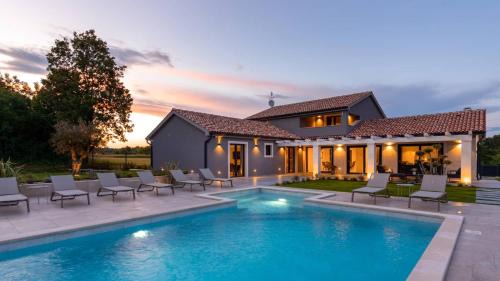 Villa with Private Pool