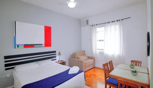 One-Bedroom Premier Apartment