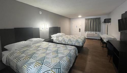 Quadruple Room - Non-Smoking