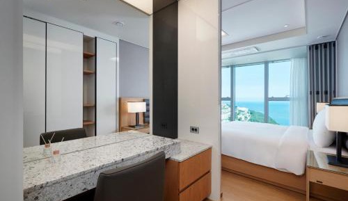 Premier Suite with Ocean View