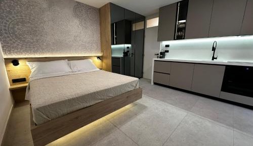 Studio with Garden View