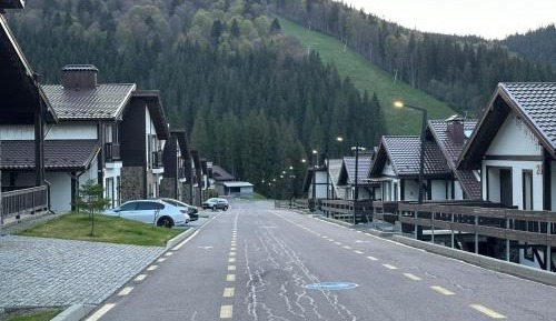 Three-Bedroom Chalet