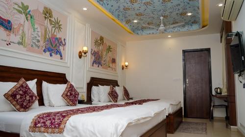 Premium Quadruple Room