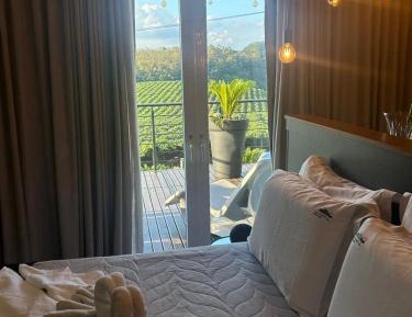 Studio with Spa Bath