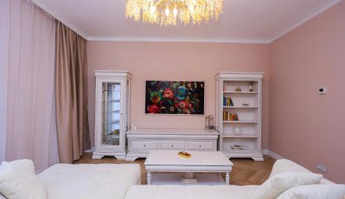 Two-Bedroom Apartment with Balcony and Terrace