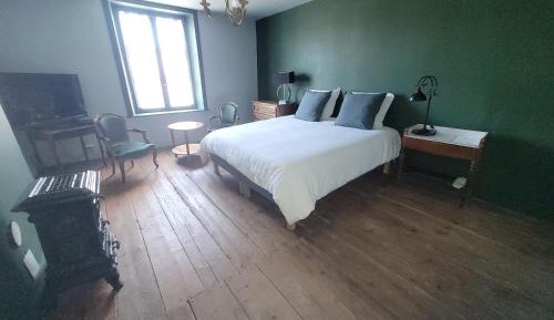 Large Double Room
