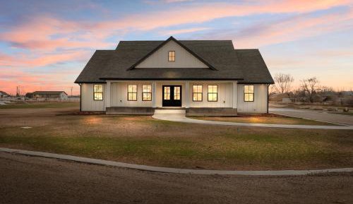 Six-Bedroom House