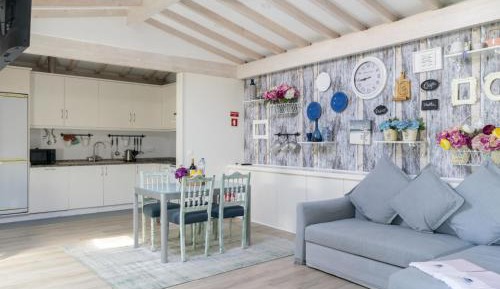 Three-Bedroom Holiday Home 