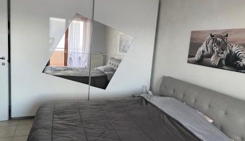 One-Bedroom Apartment with Terrace