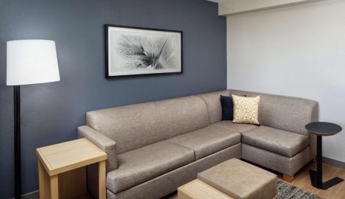 King Room with Sofa Bed - High Floor