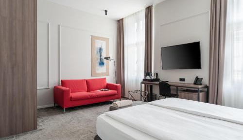 Superior King Room