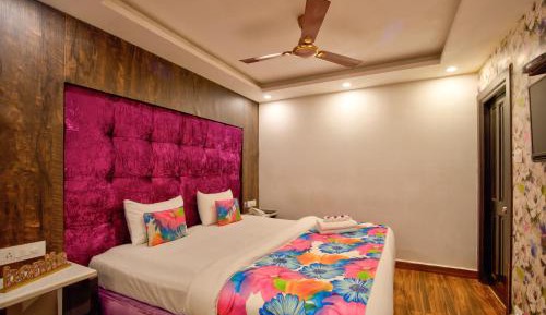 Standard Queen Room