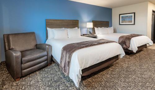 Deluxe Queen Room with Two Queen Beds