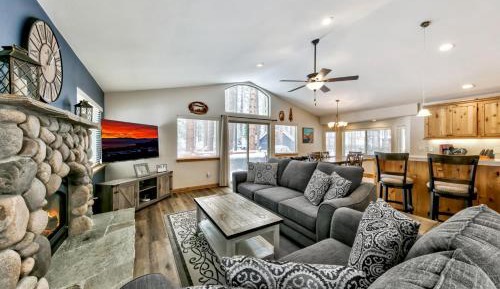 Four-Bedroom Apartment
