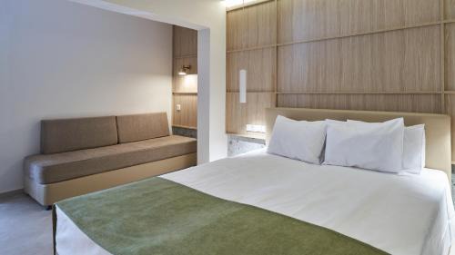 Twin Room with View