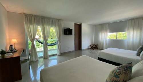 Deluxe Suite