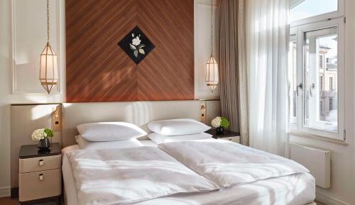 Signature Two Bedroom Suite