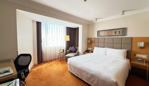 Premium King Room