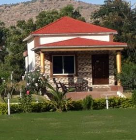 Deluxe Cottage