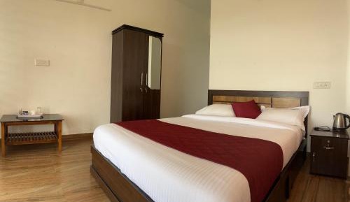 Double Room with Mountain View